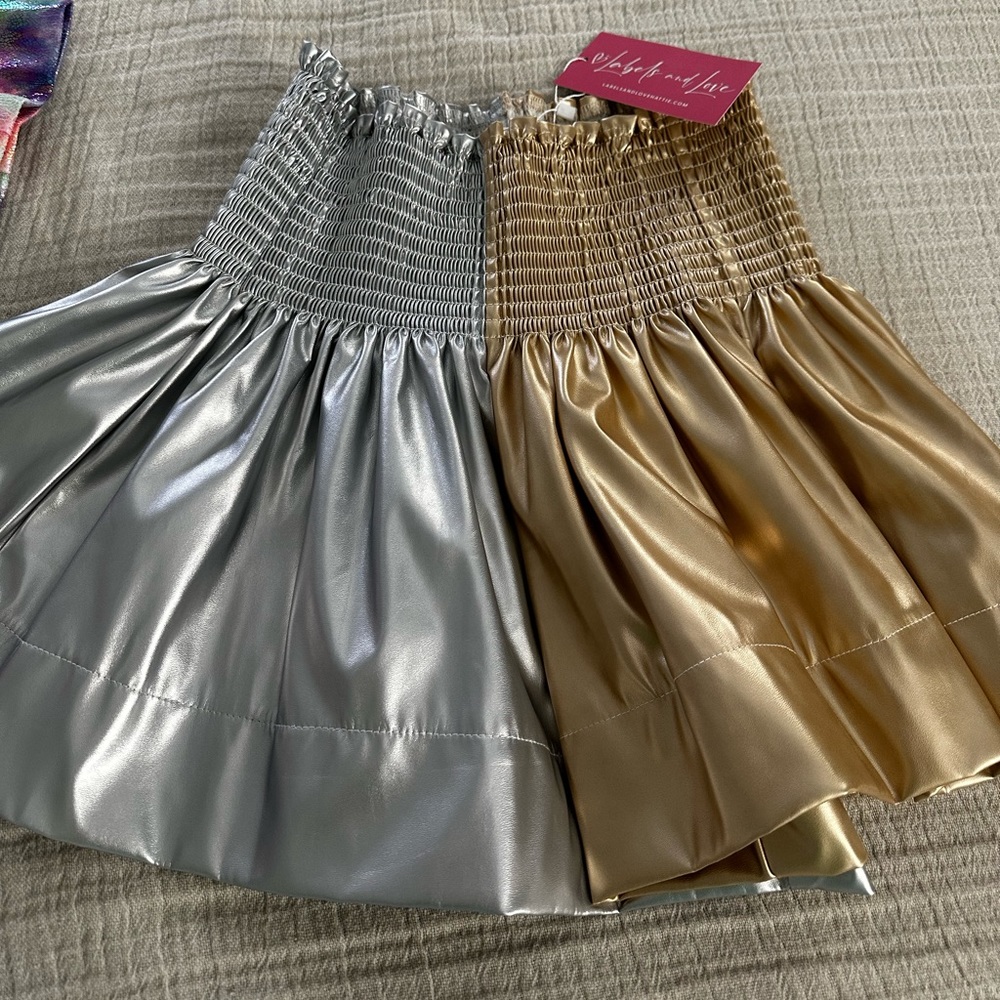 Queen of sparkles two tone swing shorts XS